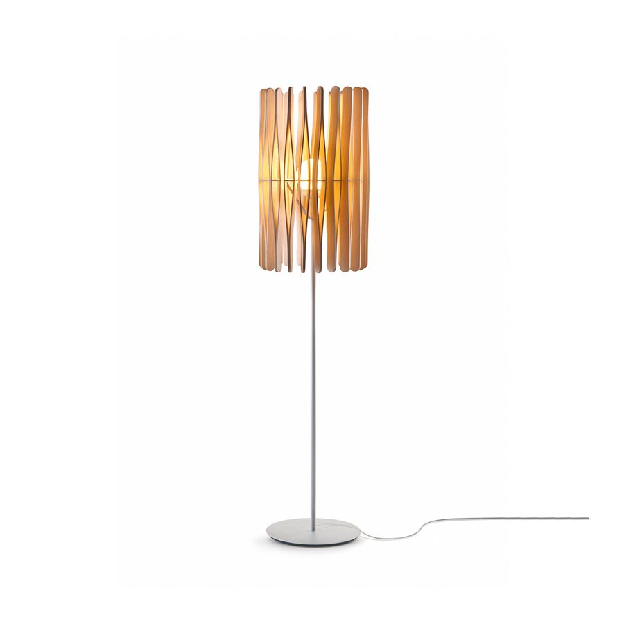 Floor lamp with E27 bulb type