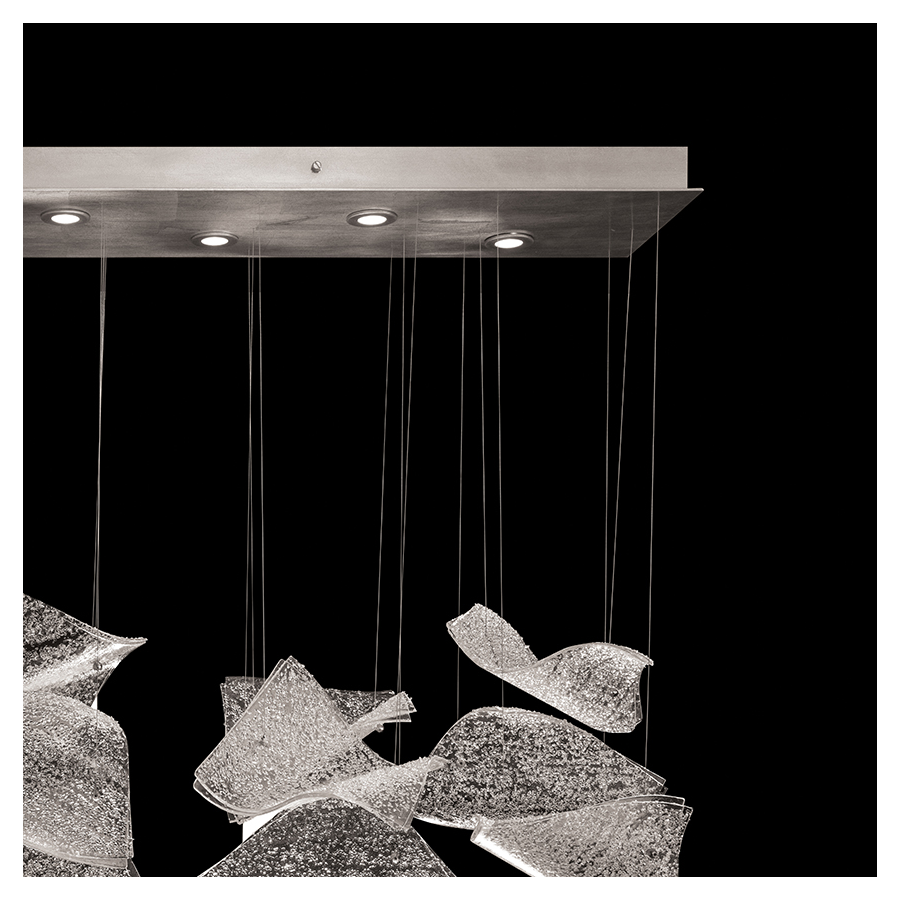 Elevate 50″ 895140-161 Silver / Frozen Pages