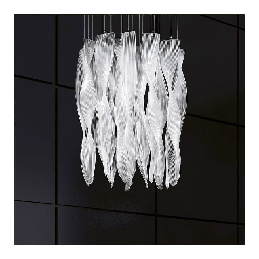 10 lights (cm.: min. 90 - max. 115 x 70 x 70 / inch.: min. 27.6" - max. 45.3" x  23.6" x  23.6") number
