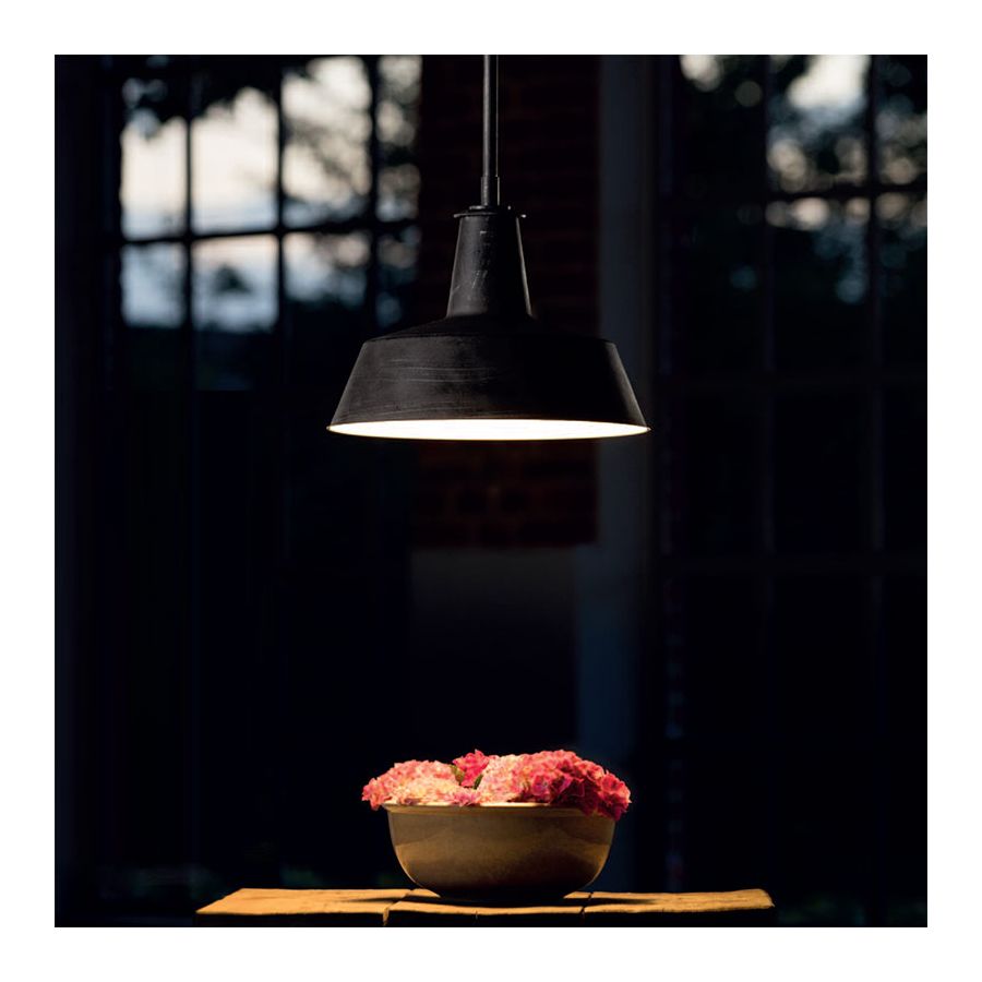 Terra finish (cm.: H 27.6 x W 40 / inch.: H 10.6" x W 15.7")