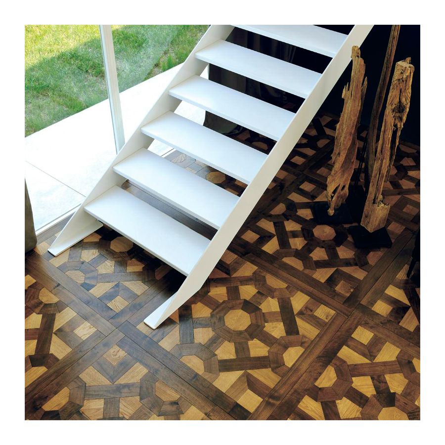 Finish: Oak Light, Walnut Medium