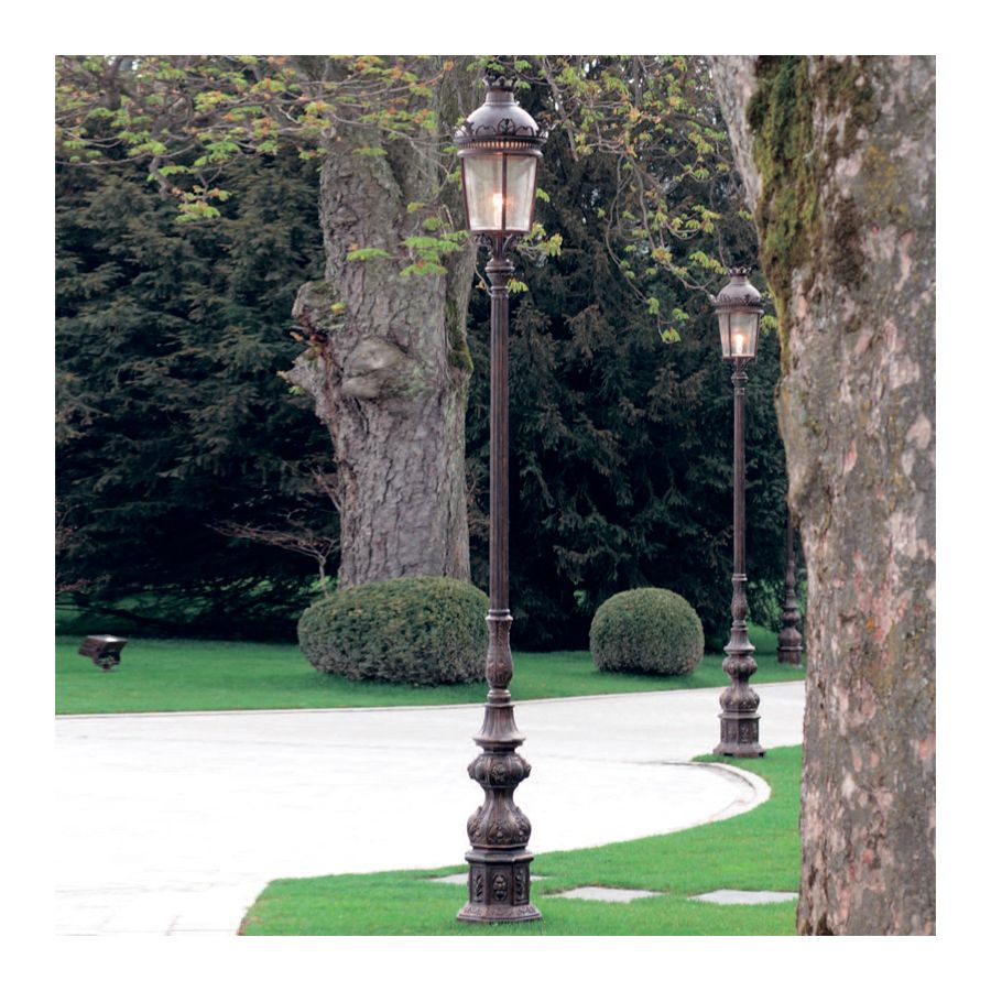 Terra finish (cm.: H 375 / inch: H 147.6")