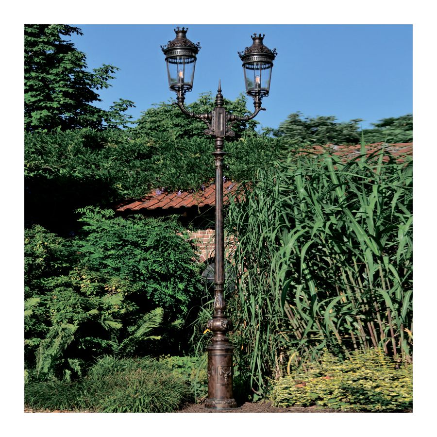 Patina finish, 2 light (cm.: H 437.1 / inch: H 172")