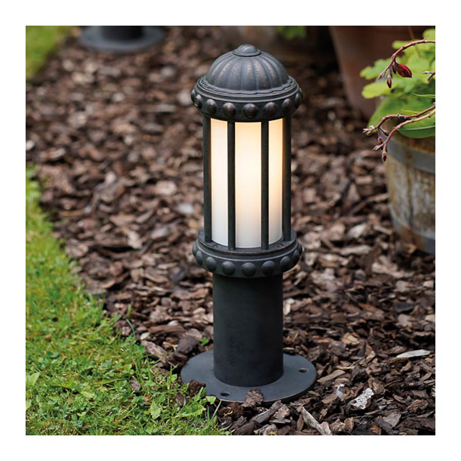 Pedestal lamp / Old copper finish