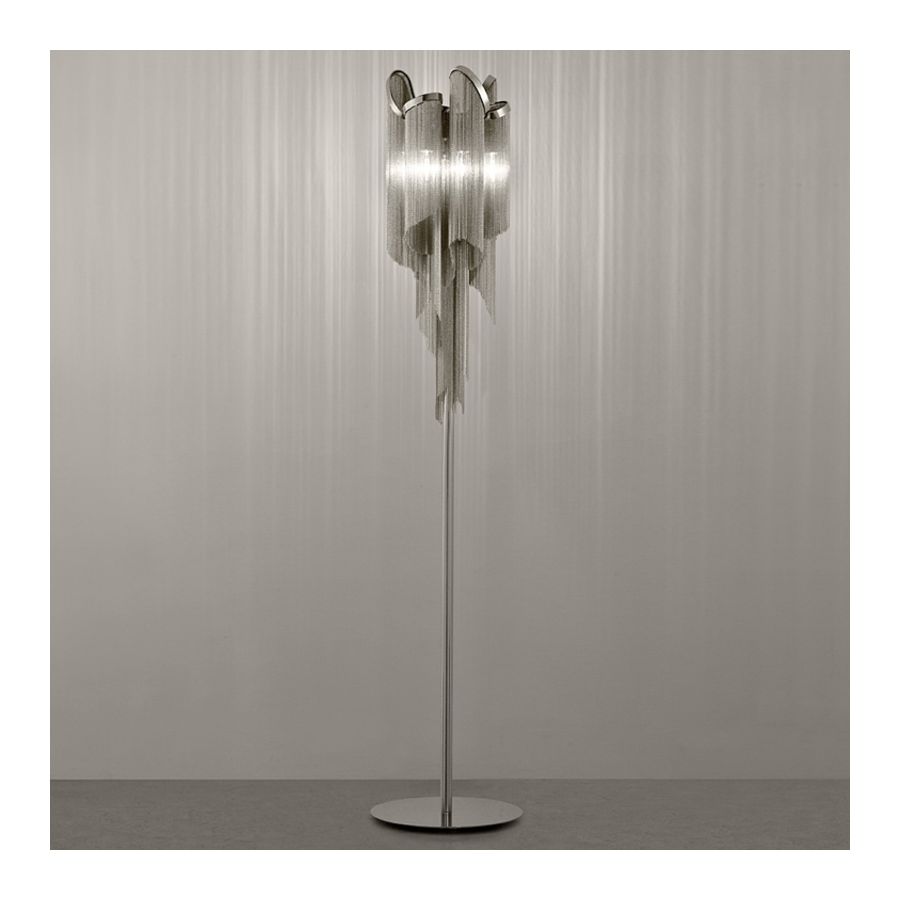 Floor lamp / Black nickel finish