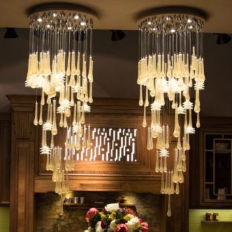 Patrizia Volpato / Chandeliers / Glace Handcrafted Murano Glass 24 Karat Gold