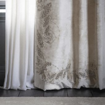 Beaumont & Fletcher / Textiles / Augusta