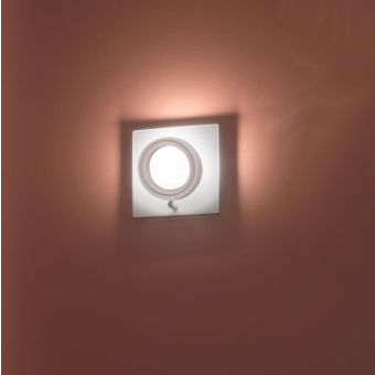 Zava / Meta / Square Wall Lamp