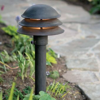 Robers / Outdoor Post Lamp / AL 6610
