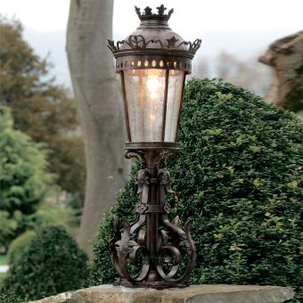 Robers / Outdoor Pedestal Lamp / AL 6625