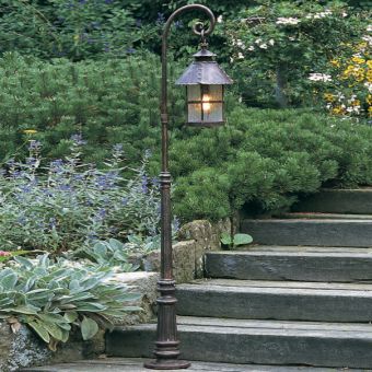 Robers / Outdoor Post Lamp / AL 6002