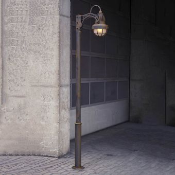 Robers / Outdoor Post Lamp / AL 6916
