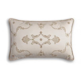 Beaumont & Fletcher / Pillows / Tagore Cushion