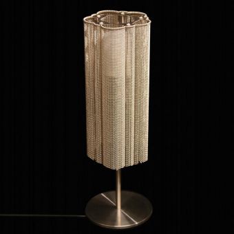 Willowlamp / Table Lamp / Scalloped Cropped