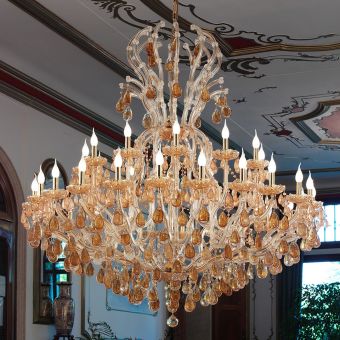 Italian Luxury Lighting / Chandeliers / Maria Theresa 36 Lights 1909 036 Amber