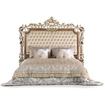 Jumbo Collection / Beds/ La Grande Dame Bed