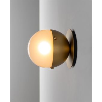 Schwung design / Wall Sconces / Molecule 1