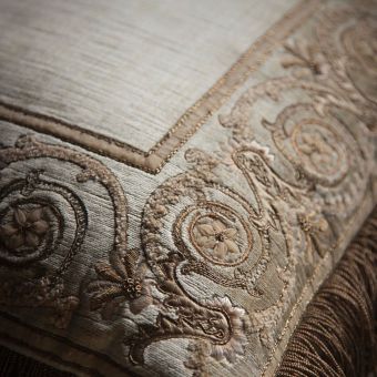 Beaumont & Fletcher / Pillows / Sophia