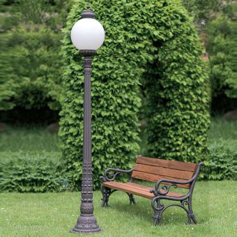 Robers / Outdoor Post Lamp / AL 6864