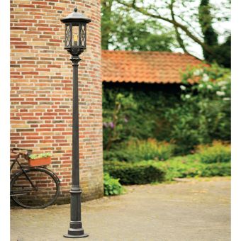 Robers / Outdoor Post Lamp / AL 6882