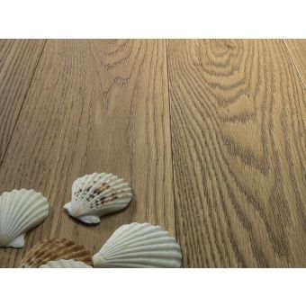 Bassano Parquet / Brushed oak parquet / Thermo Oak Titanio