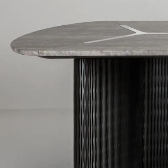 Laurameroni / Tables / Infinity