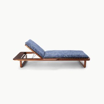  Exteta / Chaise Longues / Sunset