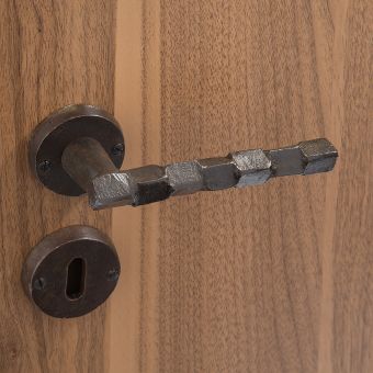 Objet Insolite / Handles / Poignée de porte Fragile