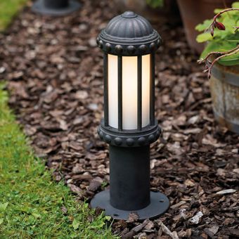 Robers / Outdoor Pedestal Lamp / AL 6906