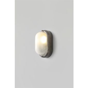 Original Btc / Wall Sconces / Small Exterior Oval Bulkhead 8124