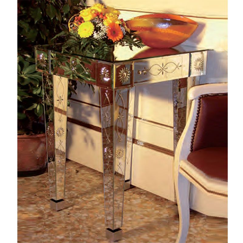Fratelli Tosi / Side Tables / 0398