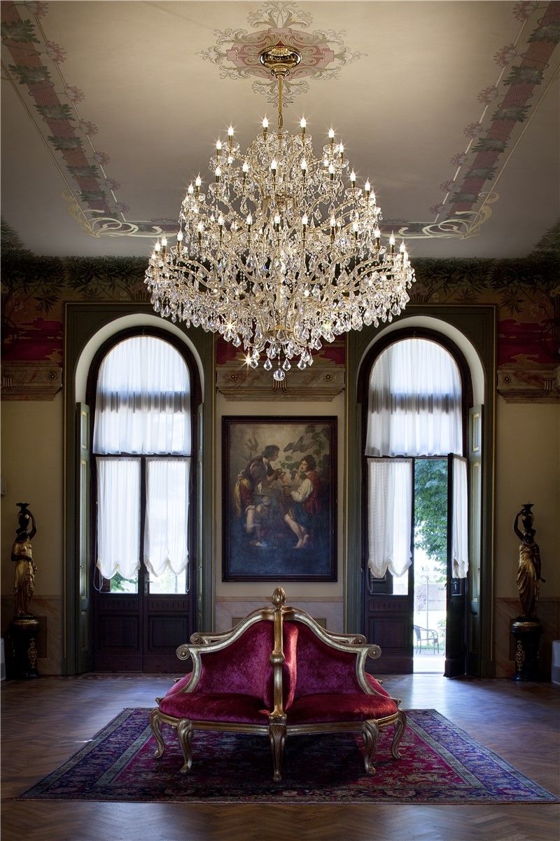 Italian Luxury Lighting / Chandeliers / Maria Theresa 60 Lights 1025 060