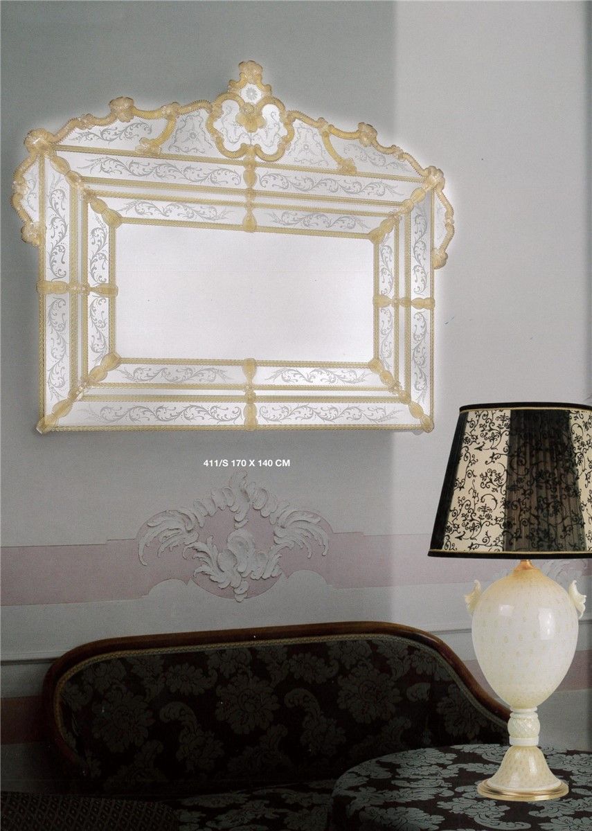 Italian Luxury Lighting / Wall Mirrors / Luxury Venetian Glass in Murano Glass 411S
