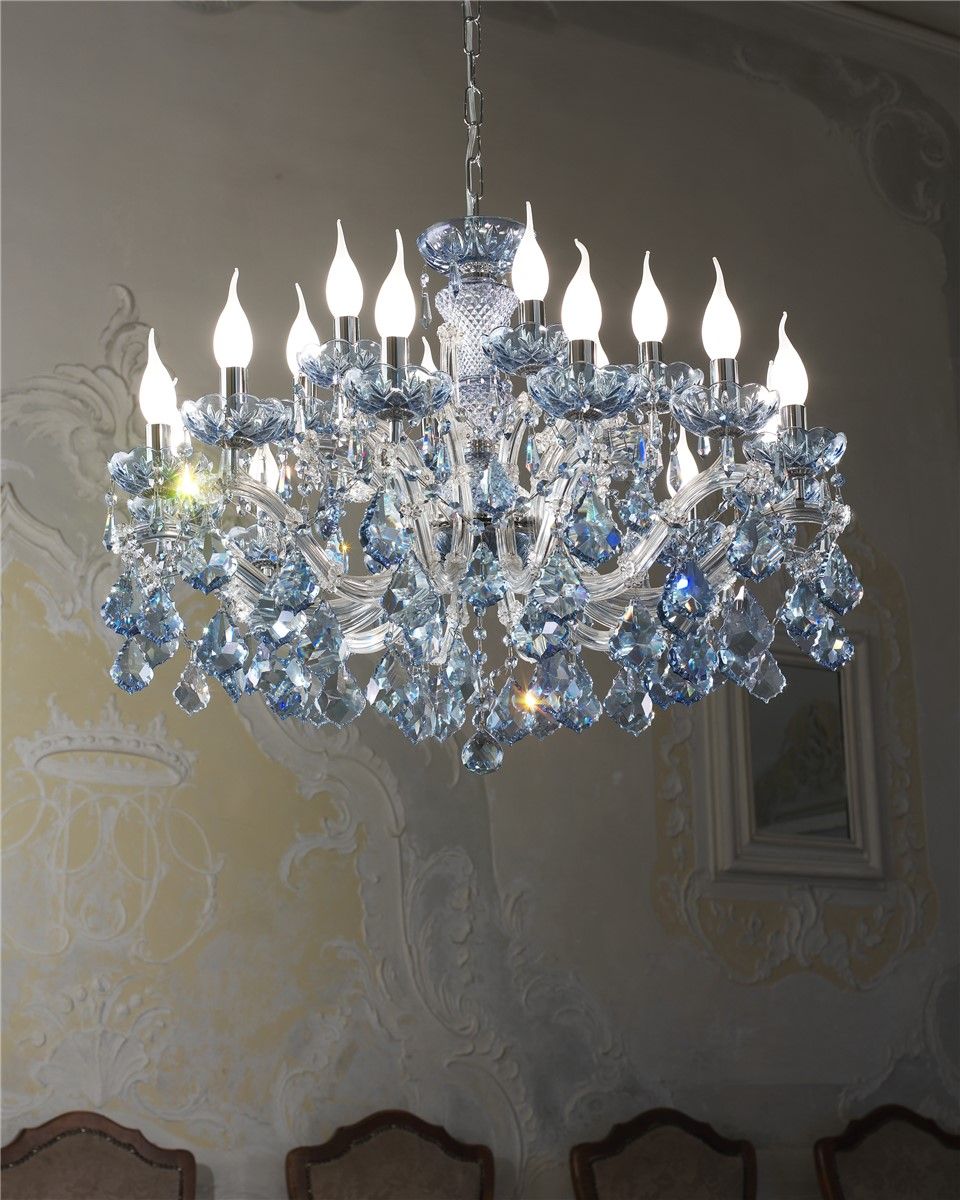 Italian Luxury Lighting / Chandeliers / Maria Theresa Sapphire 18 Lights 7101 018