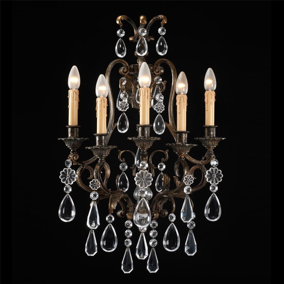 Badari / Wall Sconces / Elisabeth A8-42/5