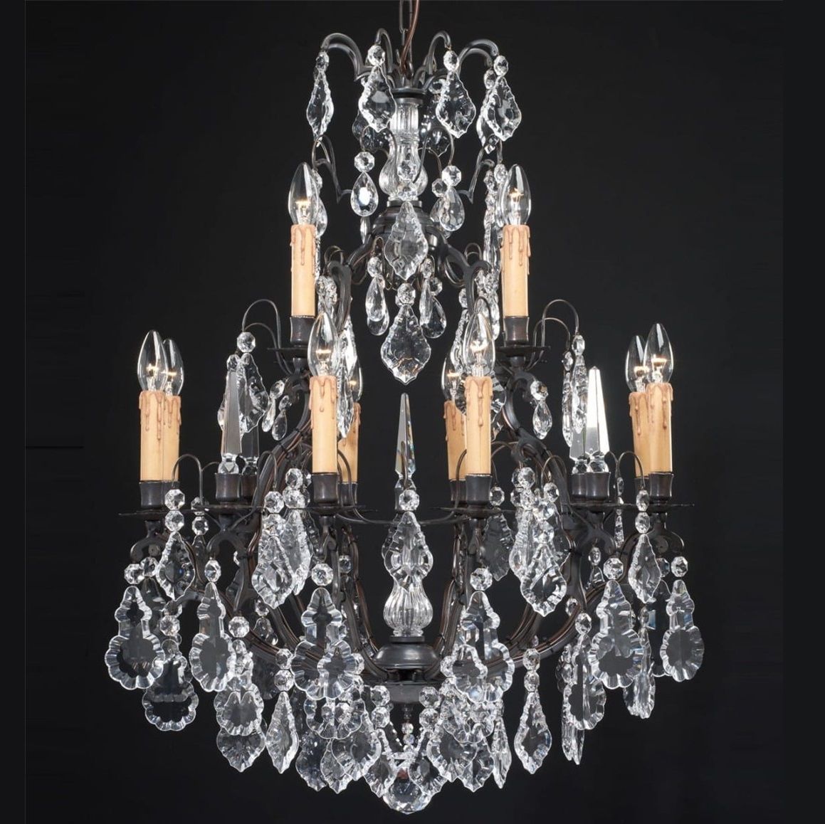 Badari / Chandeliers / Versailles B4-16/12