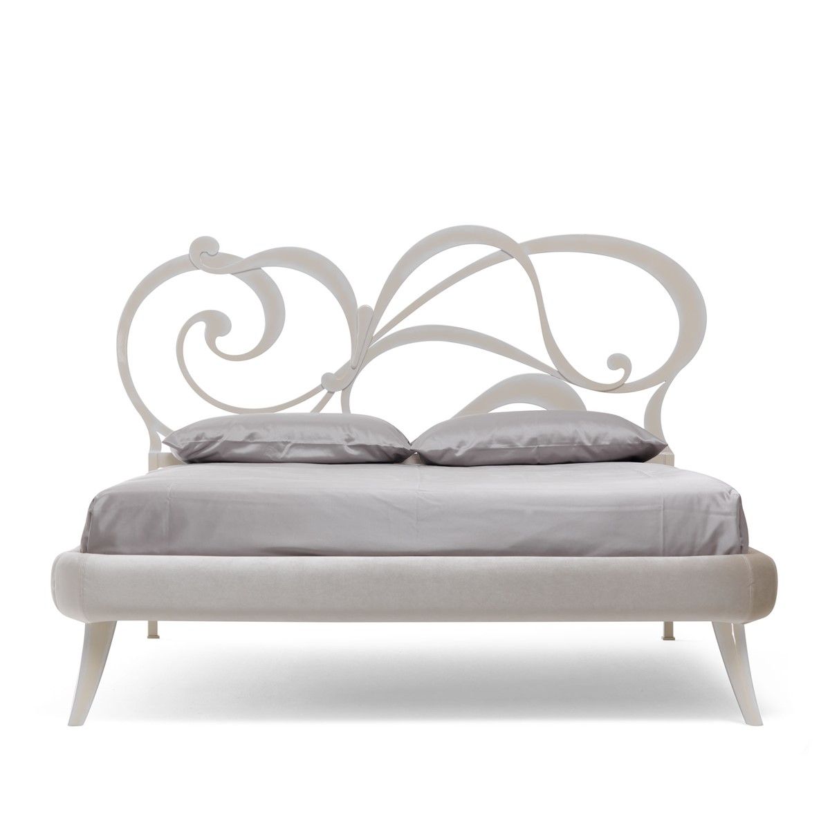 Corte Zari / Panel Beds / Fred