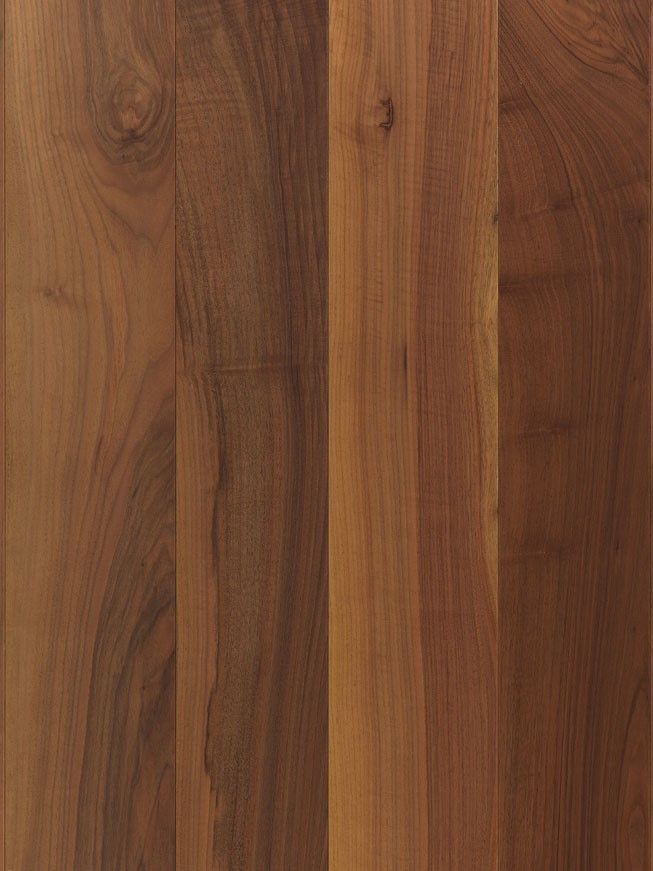 Berti / Ekparkett och andra träslag Essential / American Walnut Antico wood flooring