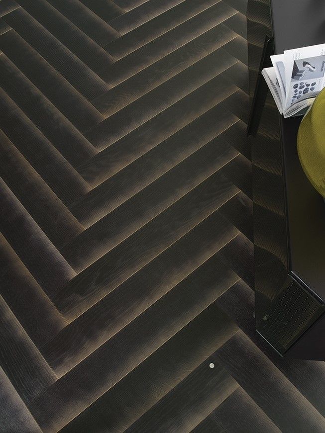 Berti / Diesel Living With Berti / Black Parkett Black Shadow