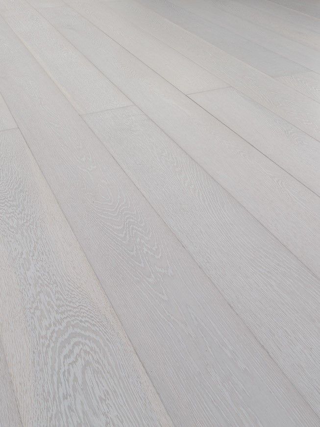 Berti / Ek Berti Studio / Blanchè bleached oak parquet flooring