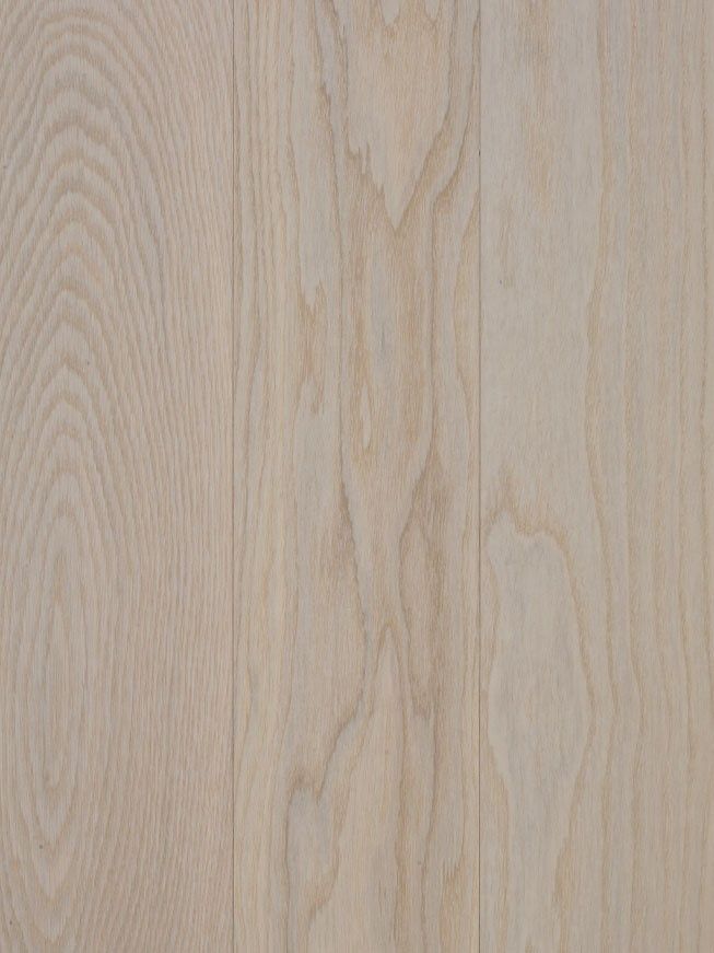 Berti / Ek Berti Studio / Whitened light parquet