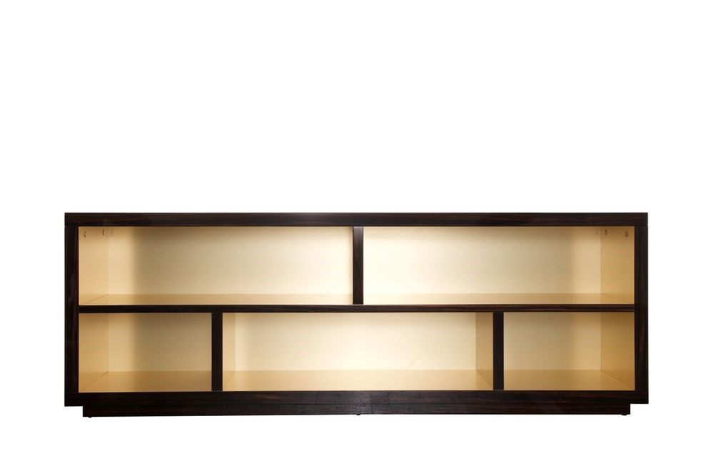 DOM Edizioni / Bokhyllor / Hege Bassa