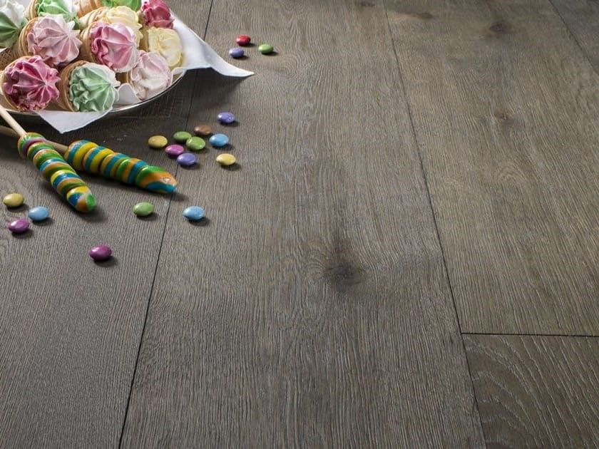 Bassano Parquet / Brushed oak parquet / Cakes Oak Blueberry