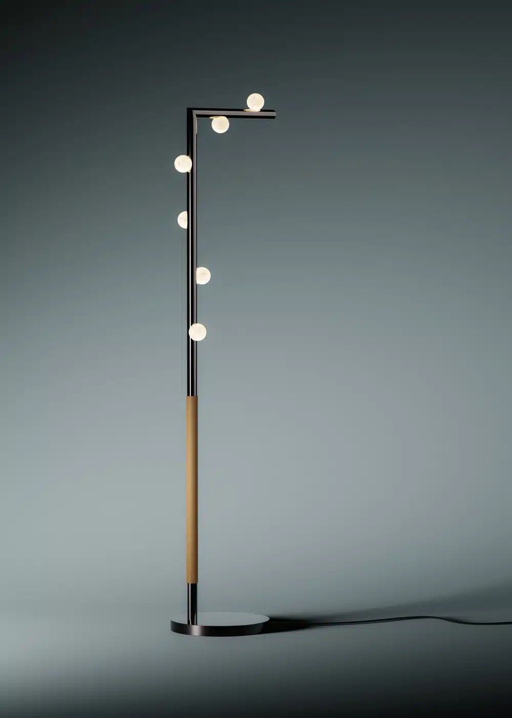 Alabastro Italiano / Floor Lamps / Demetra