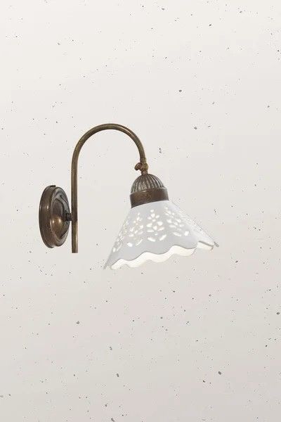 Il Fanale / Wall Lights / Fior Di Pizzo 065.19.OC