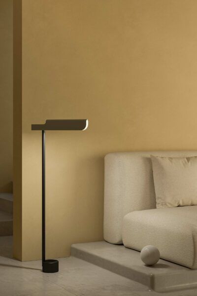 Formagenda / Floor Lamps / Profile 450-453