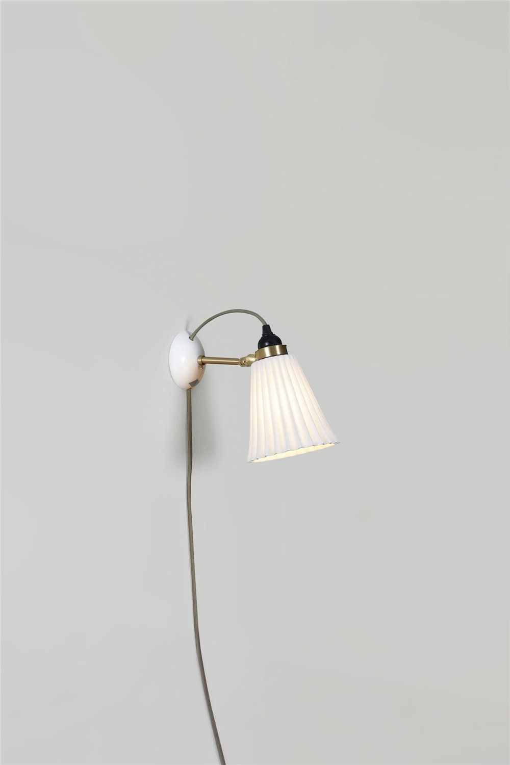 Original BTC / Wall Lights / Hector Pleat Medium PSC/Brass