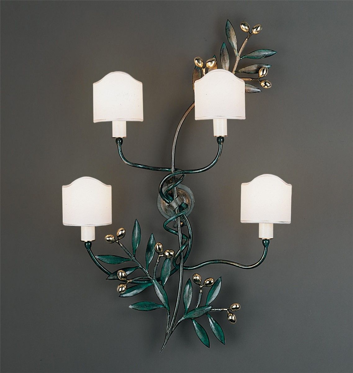 Officina Ciani / Vägglampetter / Iron and Brass HL1095WA-4 Olivo