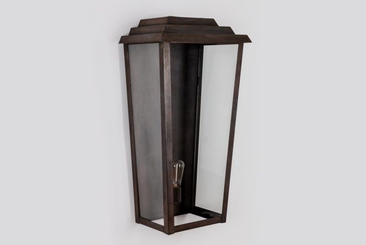 LumArt / Outdoor Wall Lights / Izapan Giant 2119