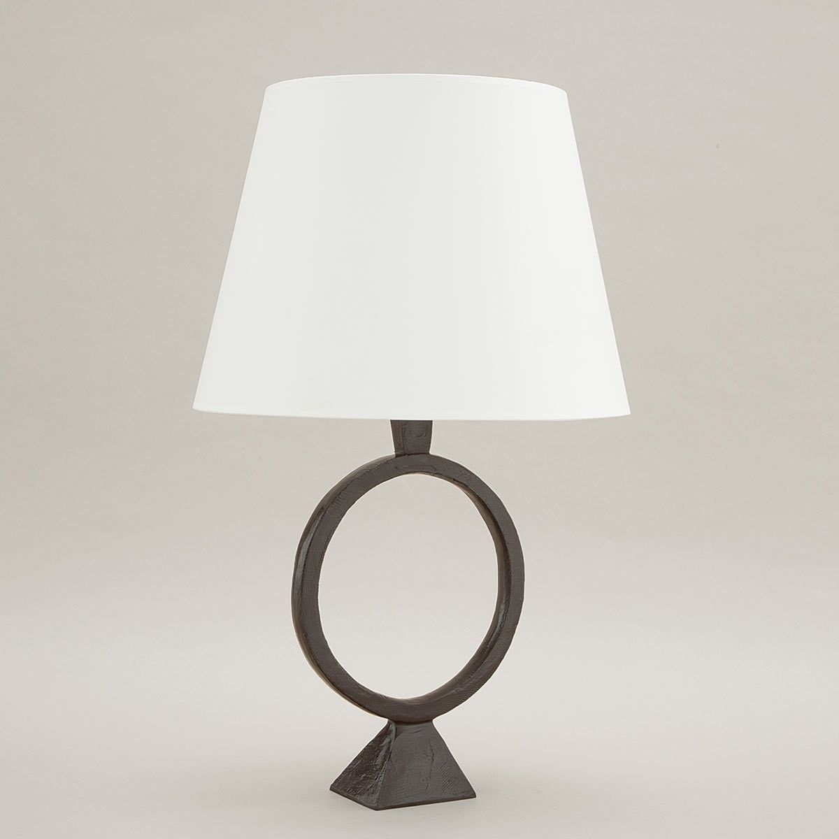 Objet Insolite / Bronze table lamp / Lampe Sonia